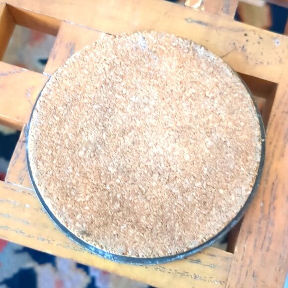 Vintage - Set of 5 - Brass African Themed  Holders/Coasters Basket Holder - Picture 8 of 9